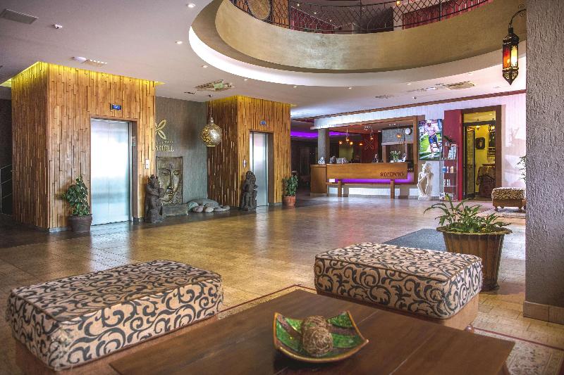 Caramell Premium Resort - Lobi
