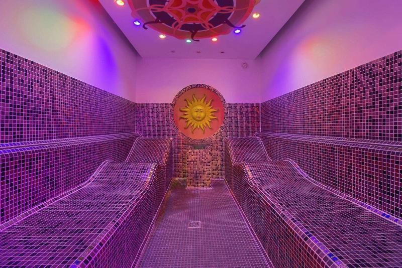 Caramell Premium Resort - Havuz