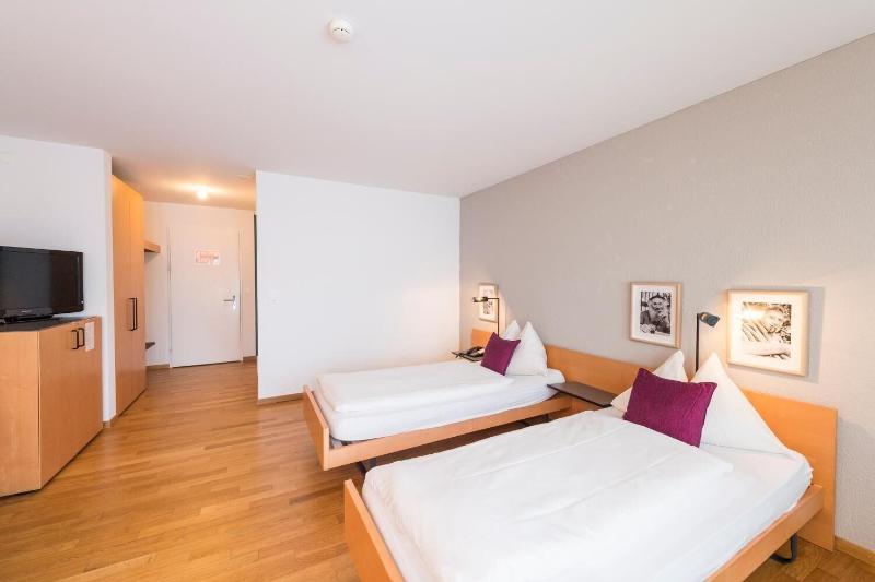 Hotel Krone - Oda