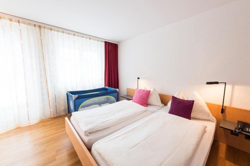Hotel Krone - Oda