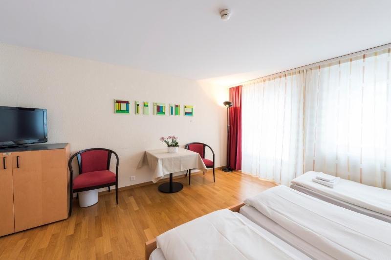 Hotel Krone - Oda