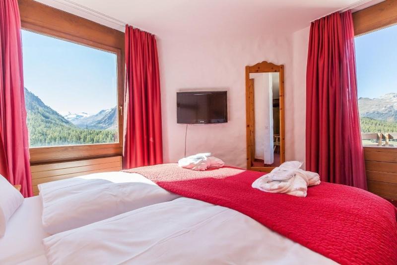 Hotel Rosatsch - Oda