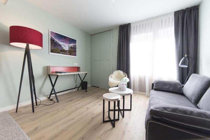 Hotel Rosatsch - Oda