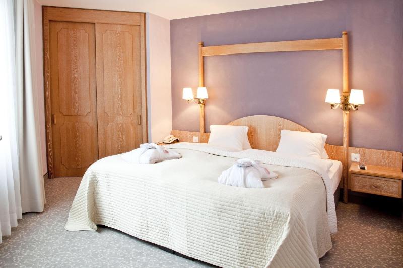 Hotel Rosatsch - Oda