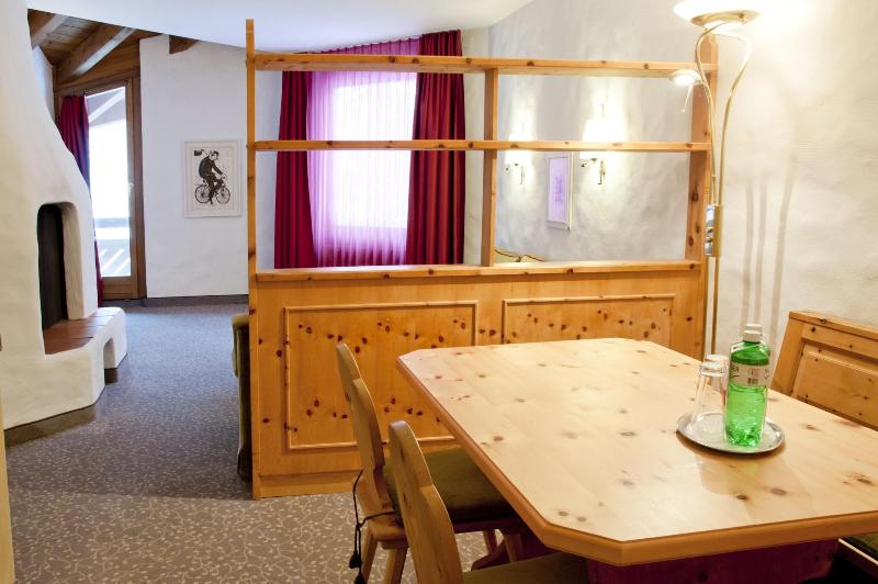 Hotel Rosatsch - Oda
