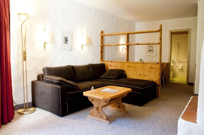 Hotel Rosatsch - Oda