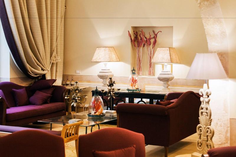 Algila Ortigia Charme Hotel - Lobi