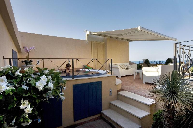 Algila Ortigia Charme Hotel - Havuz