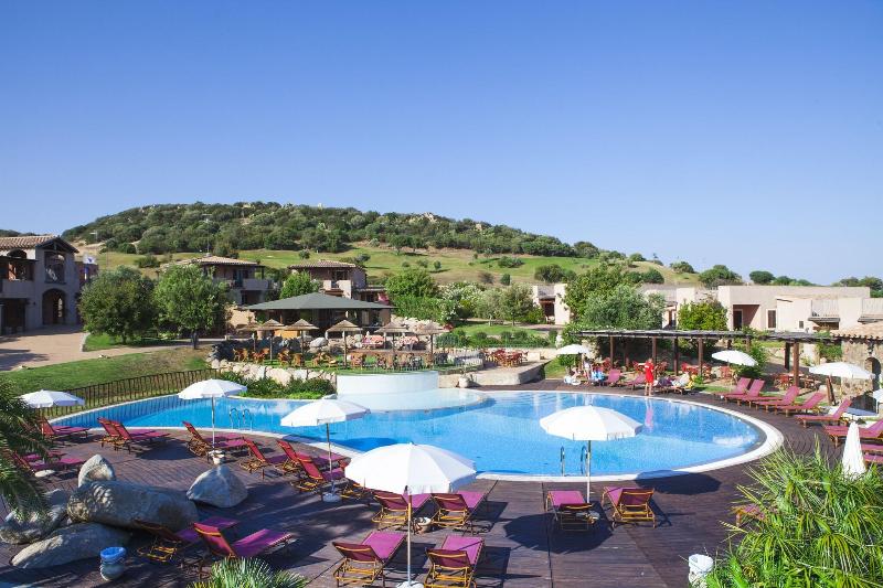 S'Incantu Resort - Havuz