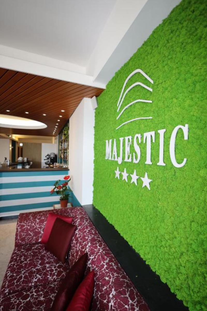 LVG Hotel Collection - Majestic - Lobi