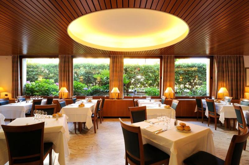 LVG Hotel Collection - Majestic - Restoran