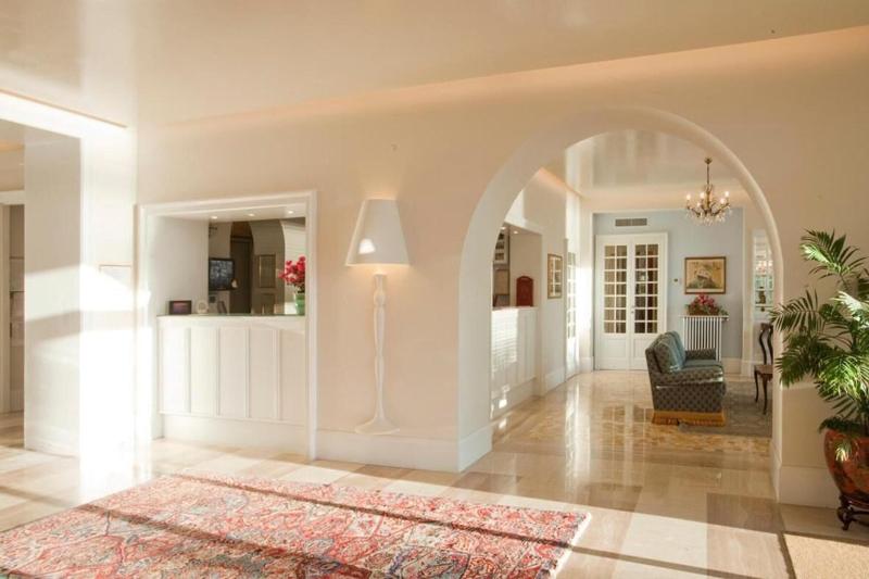 Beau Rivage - Lobi