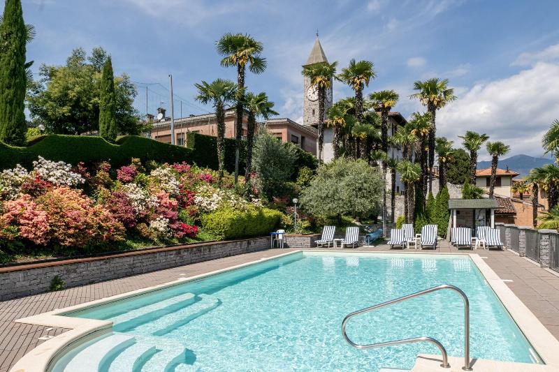 Beau Rivage - Genel