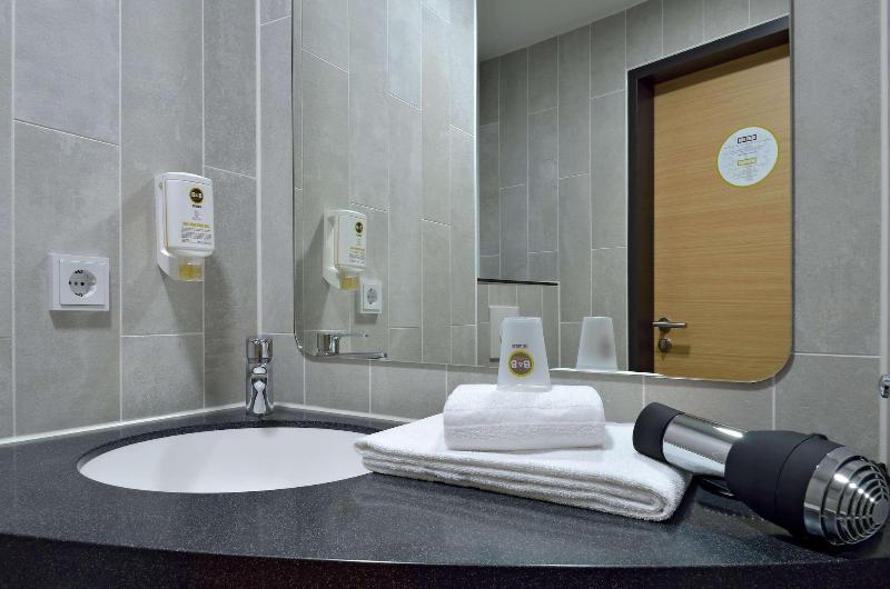 B&B Hotel Stuttgart-Vaihingen - Oda