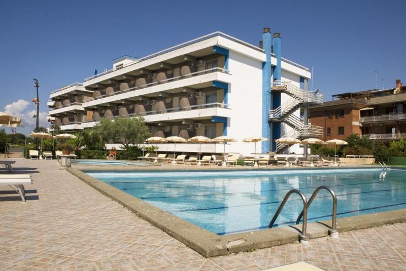 River Palace - Genel