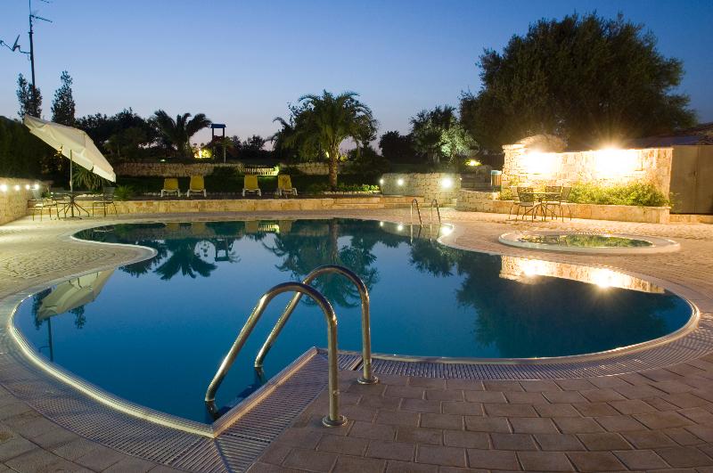 Relais Torre Marabino - Havuz