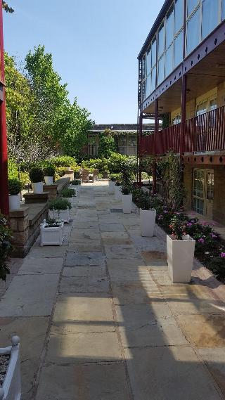 The Garrison fotoÄŸrafÄ±