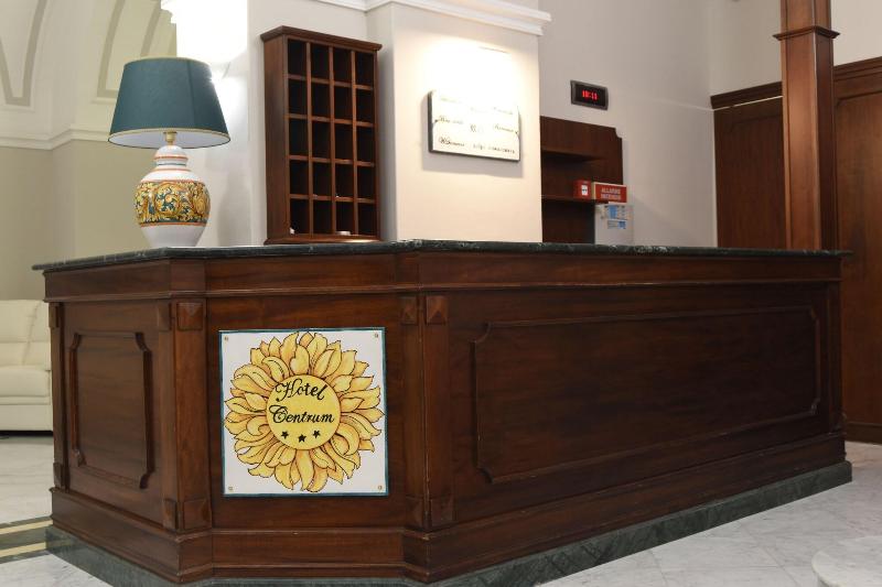 Hotel Centrum - Lobi