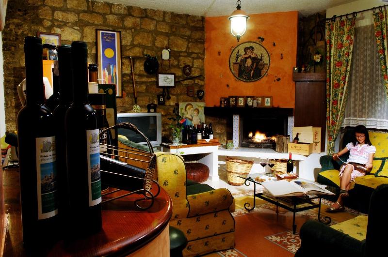 La Casa sulla Collina d'Oro - Lobi