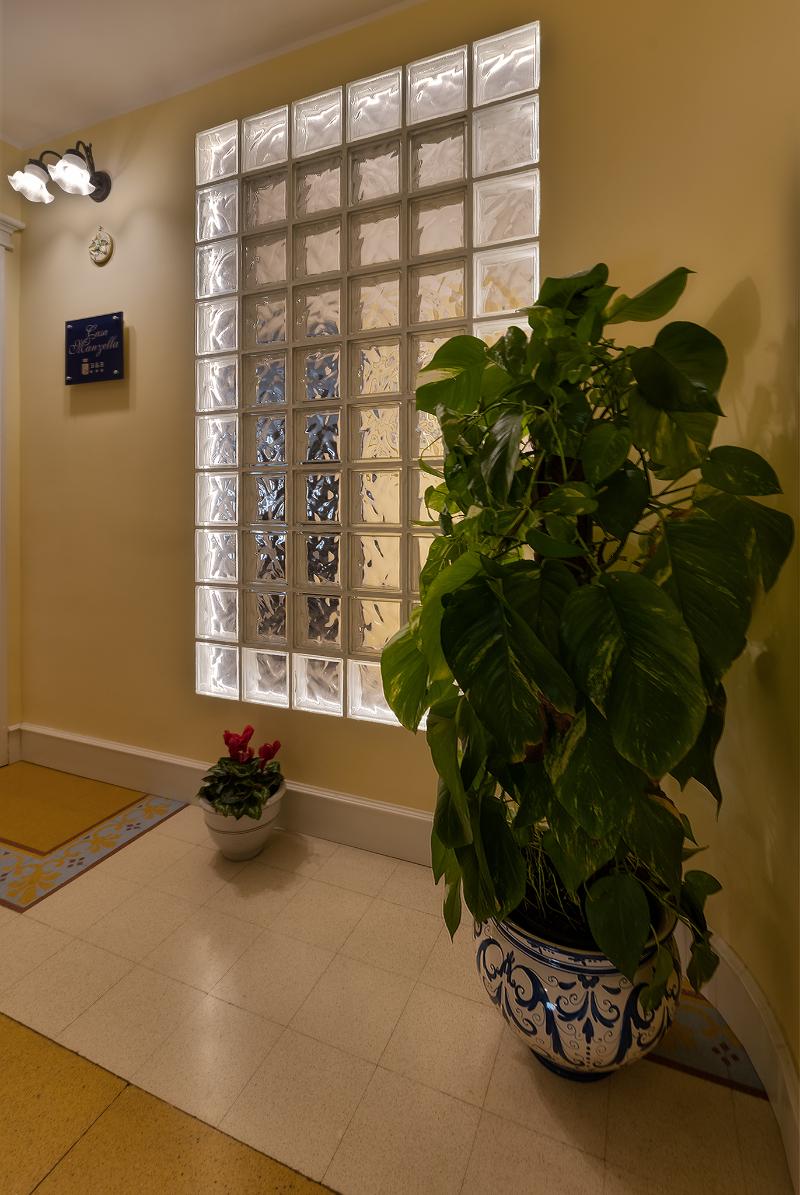 Casa Manzella - Genel