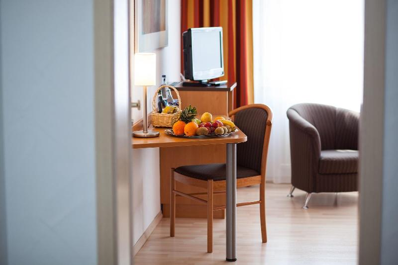 Centro Hotel U-NO1 Trademark Collection by Wyndham - Oda