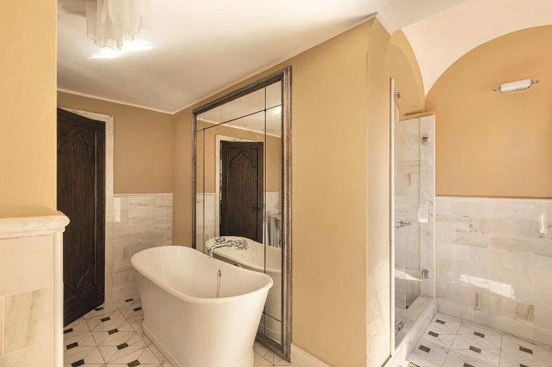 Castello di Casole, A Belmond Hotel, Tuscany - Oda