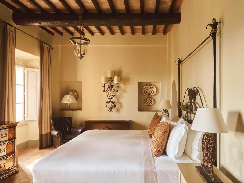 Castello di Casole, A Belmond Hotel, Tuscany - Oda
