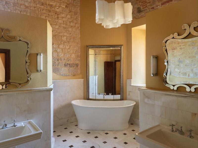 Castello di Casole, A Belmond Hotel, Tuscany - Oda