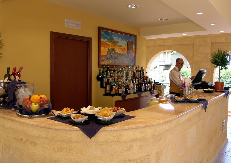 Hotel Dolcestate - Lobi