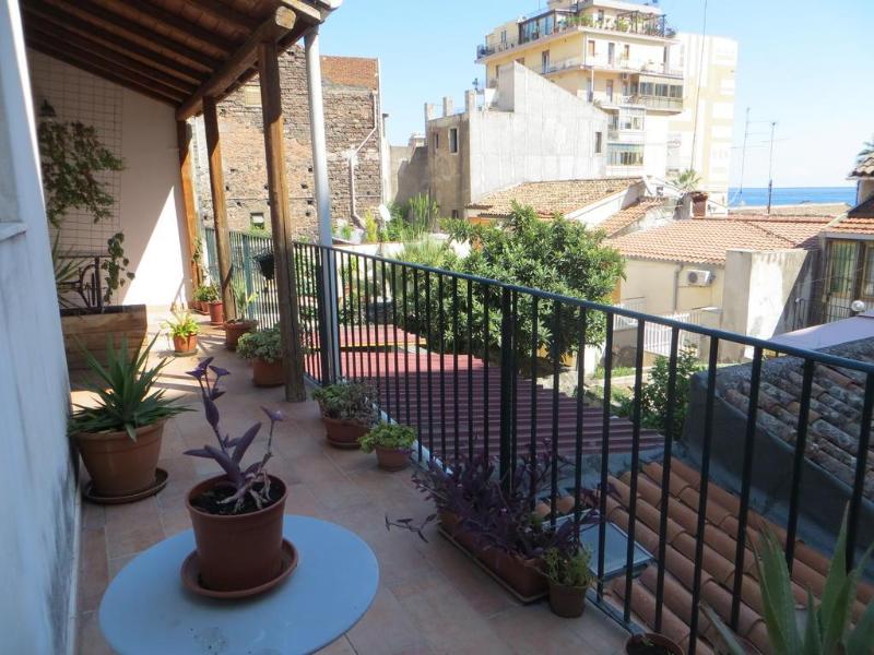 Al Mare in Città - Genel