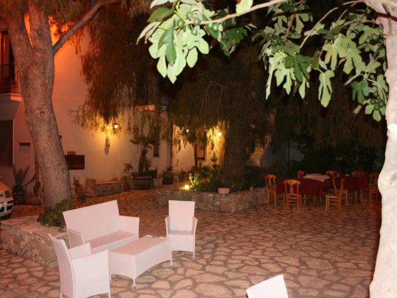 Il Cortile - Genel