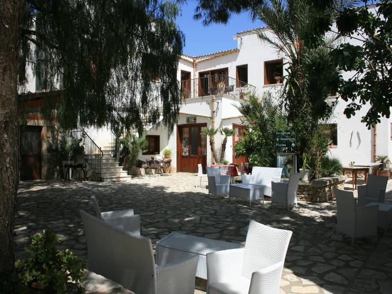 Il Cortile - Genel