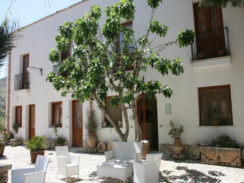 Il Cortile - Genel