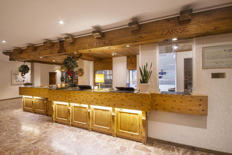 Hotel Europa Suites - Lobi