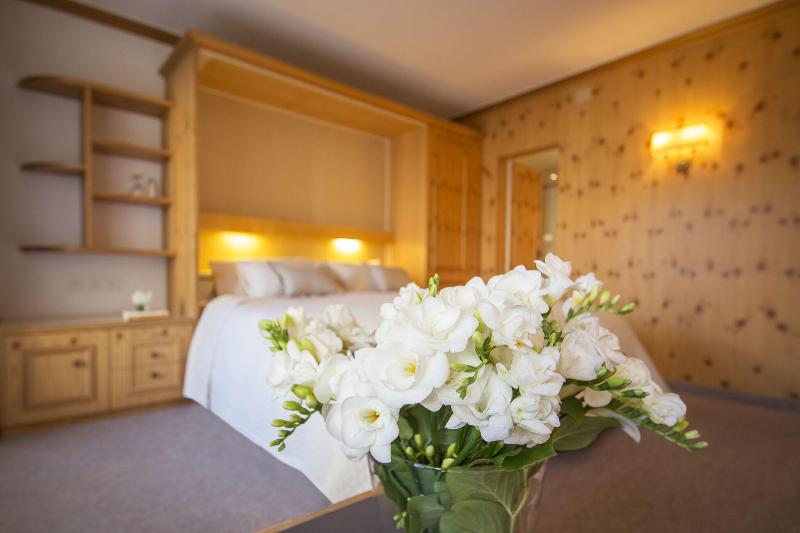 Hotel Europa Suites - Lobi