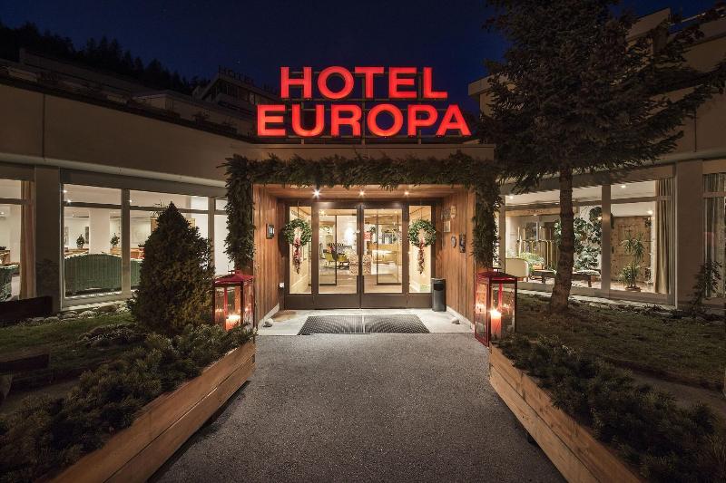 Hotel Europa Suites - Lobi