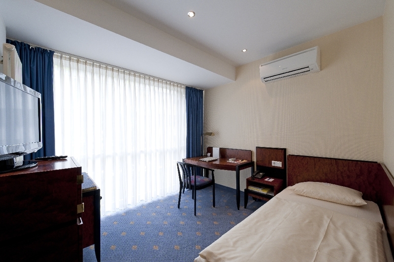 Premier Inn Saarbrücken City Centre - Genel