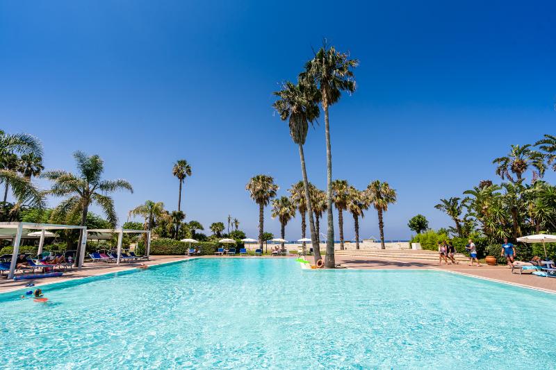 Le Dune Beach Club - Havuz
