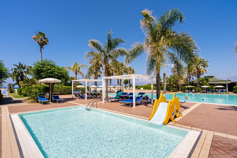 Le Dune Beach Club - Havuz
