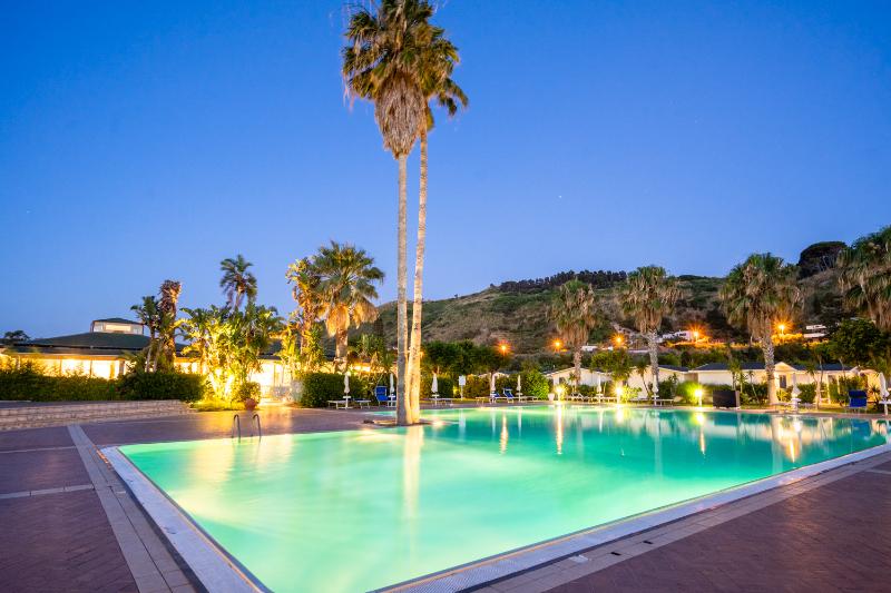 Le Dune Beach Club - Havuz
