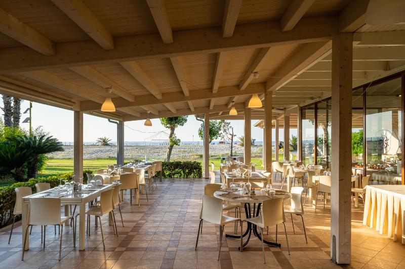 Le Dune Beach Club - Restoran