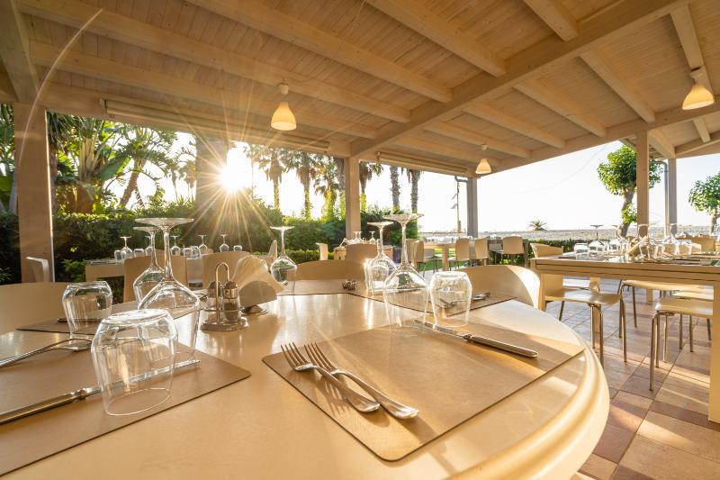 Le Dune Beach Club - Restoran