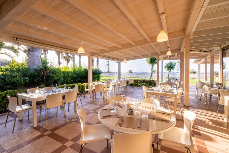 Le Dune Beach Club - Restoran