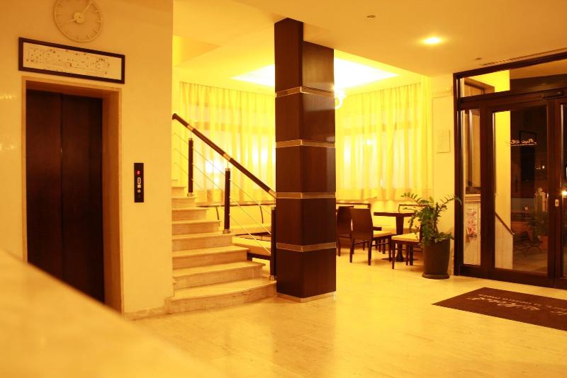 Magic Hotel - Toplantı