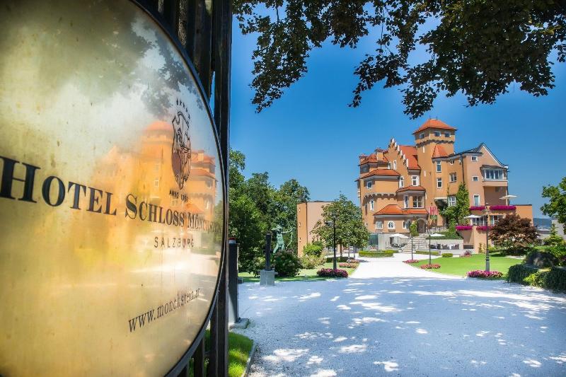 Schloss Mönchstein - Genel