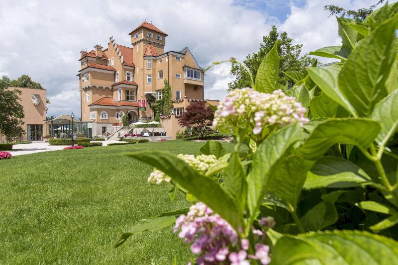 Schloss Mönchstein - Genel