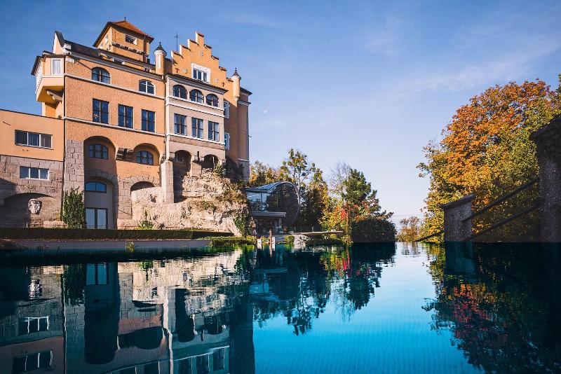 Schloss Mönchstein - Havuz