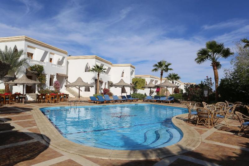 Club Reef Resort - Genel