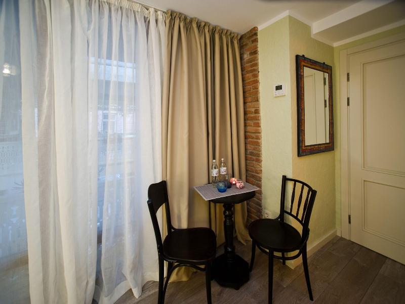No12 Boutique Hotel - Oda