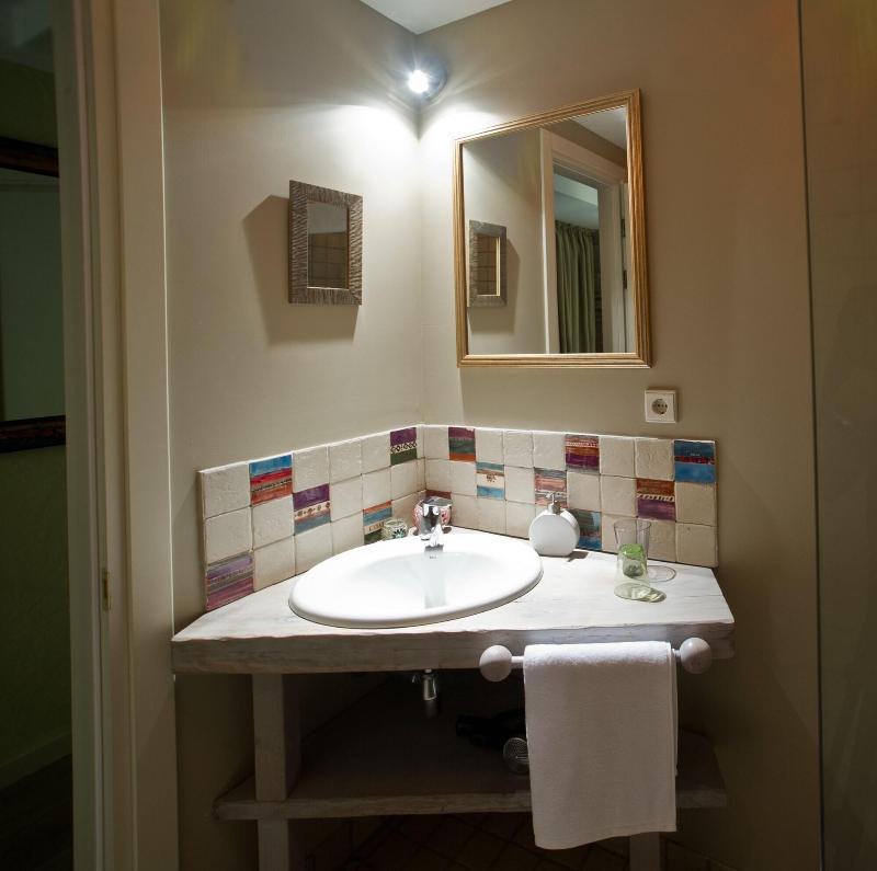 No12 Boutique Hotel - Oda